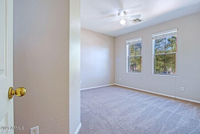 Building Photo - 35210 N 30th Dr