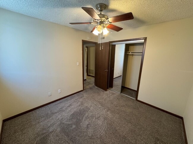 Building Photo - 1437 Westbrooke