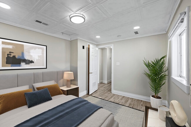 Building Photo - 1935 Maddy Ln