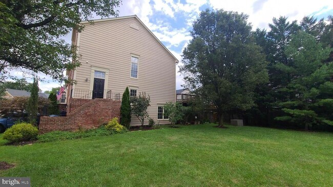 Building Photo - 20346 Brentmeade Terrace