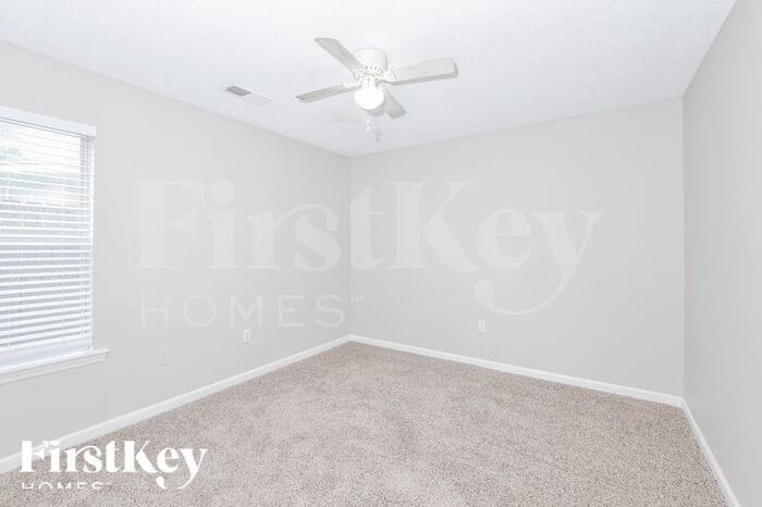 Building Photo - 9194 Conrad Dr