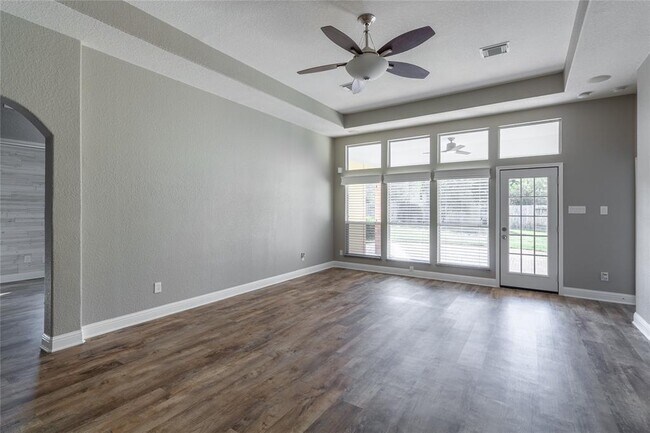Building Photo - 20851 Cottage Cove Ln