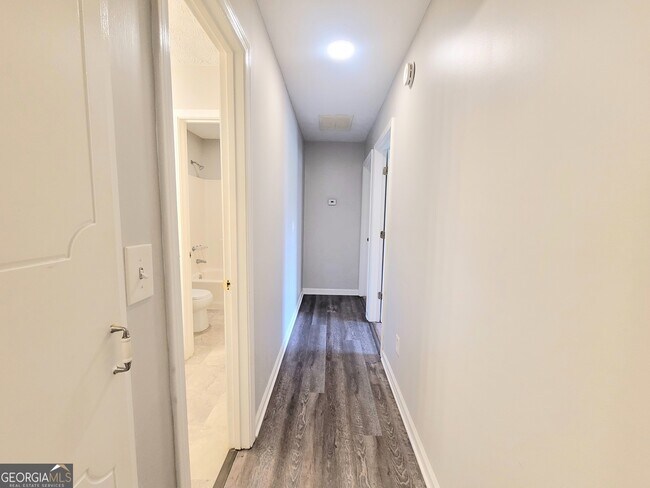 Building Photo - 10834 Sunfield Way