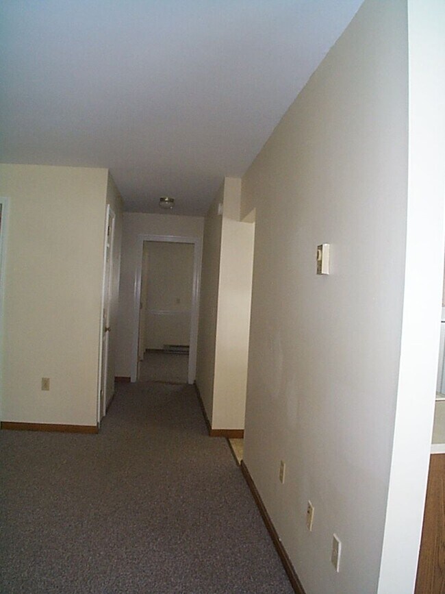 Building Photo - McAleer