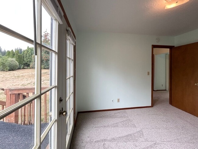 Building Photo - sw114th