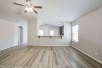Building Photo - Beautiful 4/2.5/2 in Sand Springs! MOVE IN SPECIAL!