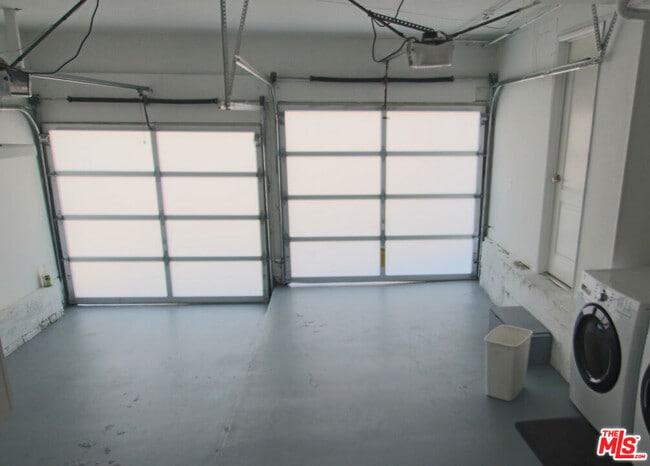 Building Photo - 126 Neptune Ave