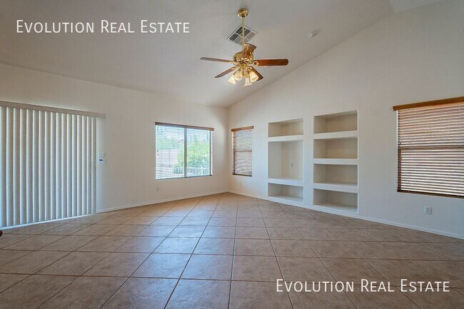 Building Photo - 10330 E Idaho Ave