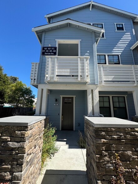 Building Photo - 465 Harrison Ave