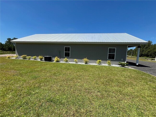 Building Photo - 1552 Swamp Rd