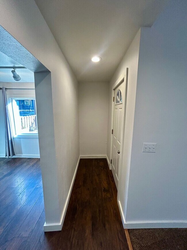 Building Photo - 8230 WA-903