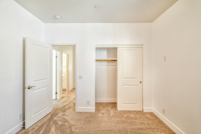 Building Photo - 211 W Tribella Ct