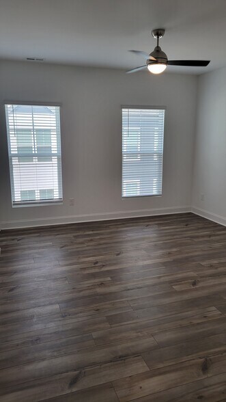Owner's Suite with Private Bath - 506 Village Branch Ln