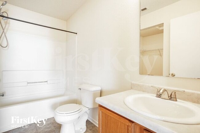 Building Photo - 12725 Loyalty Dr