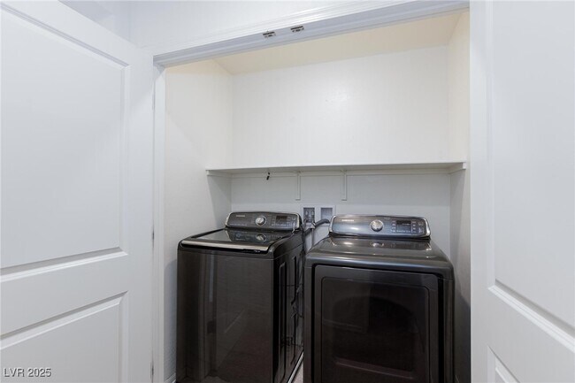 Building Photo - 4313 Harristown Dr