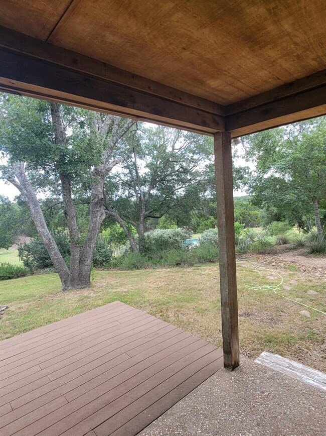 Building Photo - 24369 Bingham Creek Rd