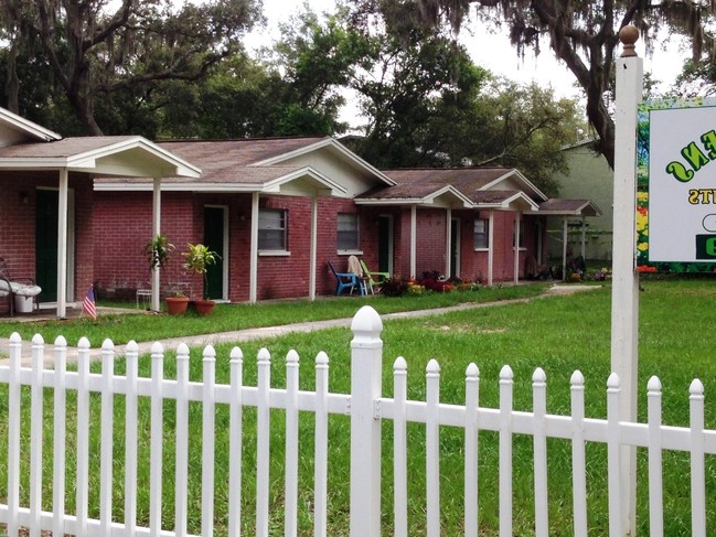 Primary Photo - Gibson Court Apartments
