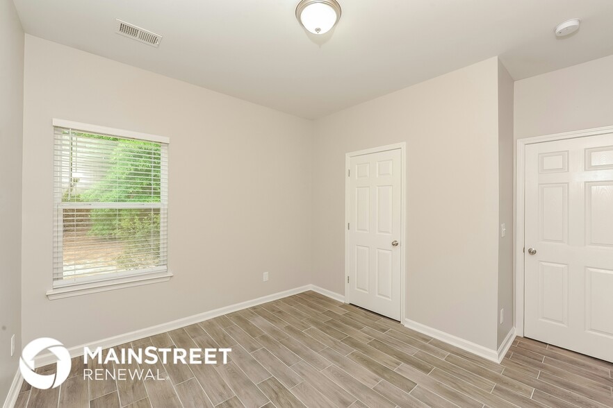 Building Photo - 7505 Absinth Dr