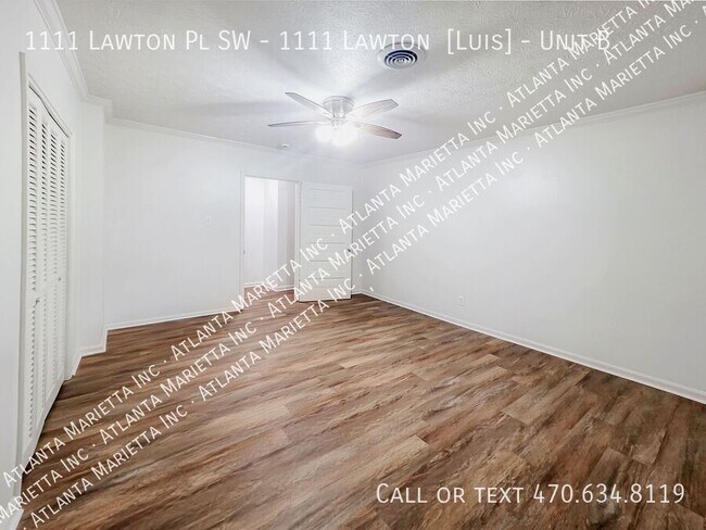 Building Photo - 1111 Lawton Pl SW