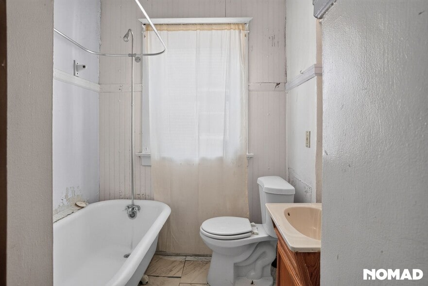 Building Photo - 4946 Cote Brilliante Ave