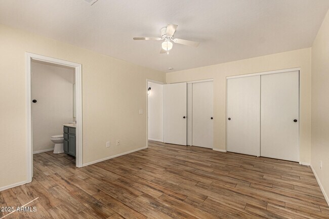 Building Photo - 40234 N Lerwick Dr