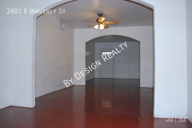 Building Photo - Blenman-Elm 4 Bed 2 Bath - Reserve NOW for March 2026 or Later