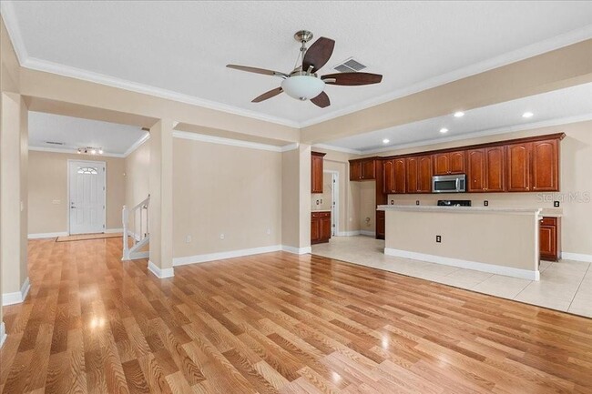 Building Photo - 3949 Golden Finch Way