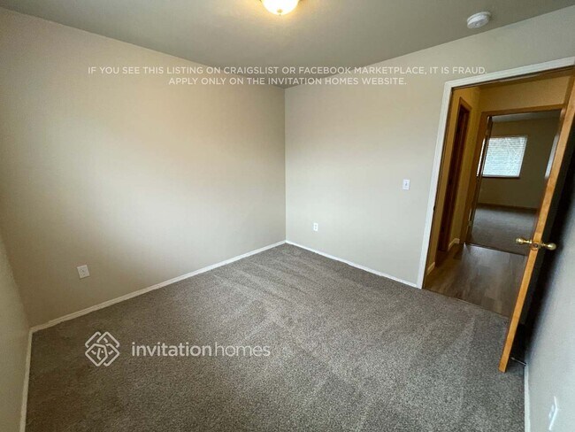 Building Photo - 1315 187th St Ct E