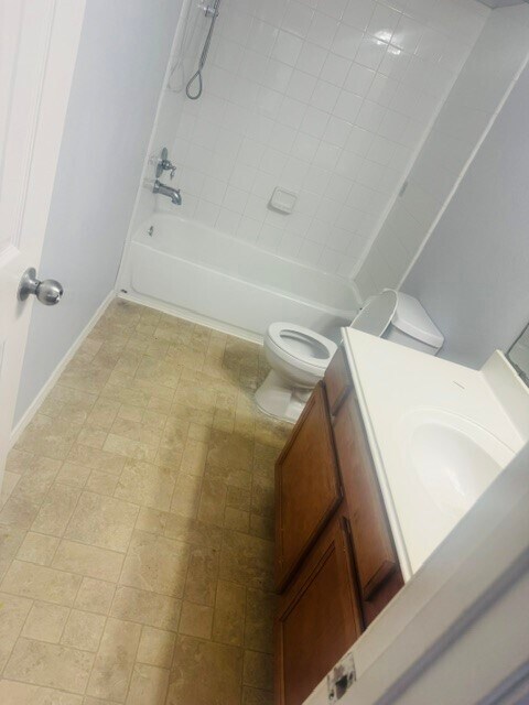 Building Photo - 10411 Iris Lake Ct