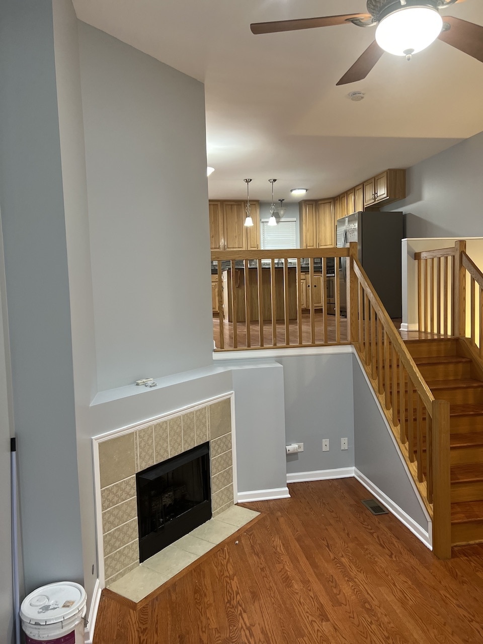 Building Photo - 7256 N Rogers Ave