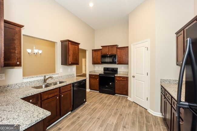 Building Photo - 11415 Kilpatrick Ln