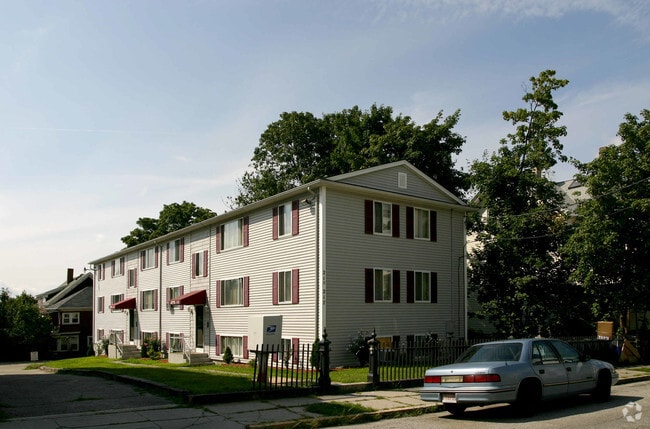 Building Photo - 215-217 Whipple St