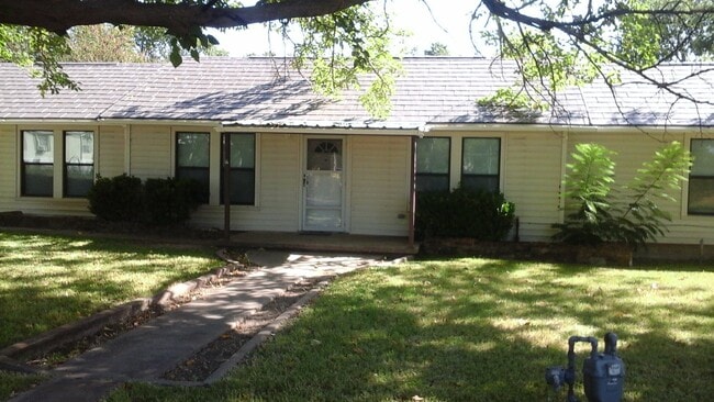 Building Photo - 5500 Korth St