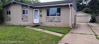Building Photo - 30525 Cherry Ave