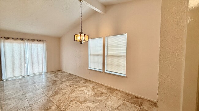 Building Photo - 18 Dellforest Ct