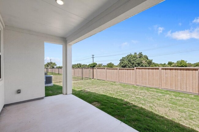 Building Photo - 3813 Mesquite Vly Rd