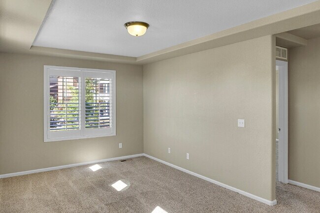 Building Photo - $2,700 - 4 Bed, 3.5 Bath Home in CO Spring...