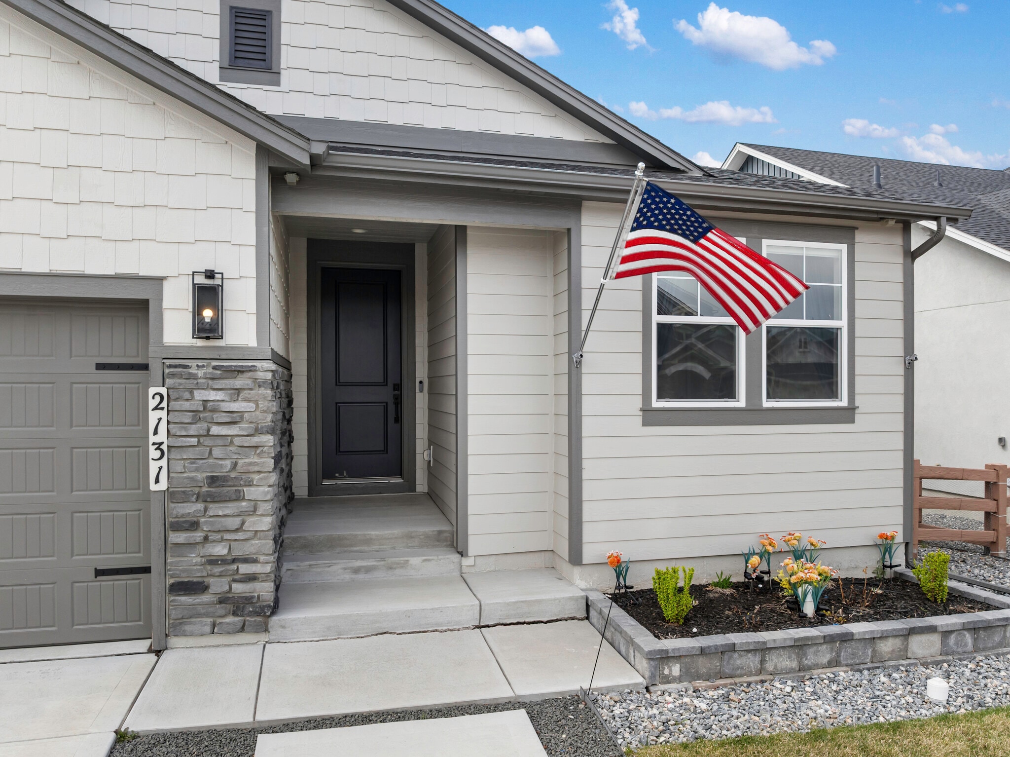 Building Photo - 2131 Seaglass St