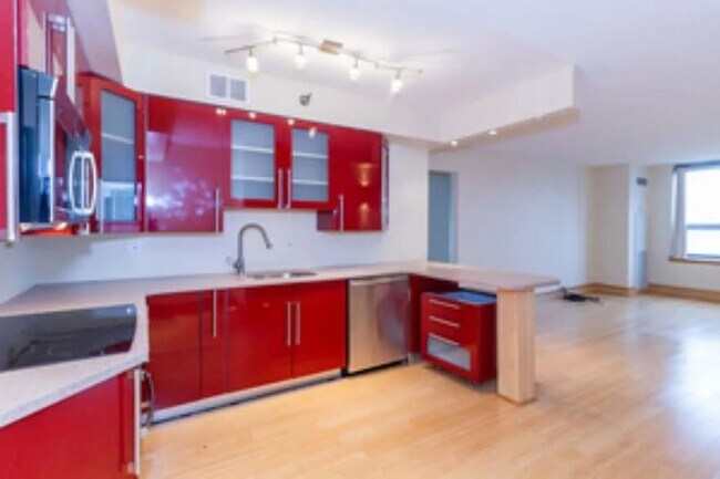 Building Photo - 474 N Lake Shore Dr