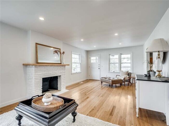 Building Photo - 2708 NW 34th St