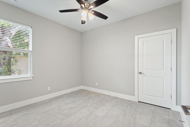 Building Photo - 3310 Traverse Ave
