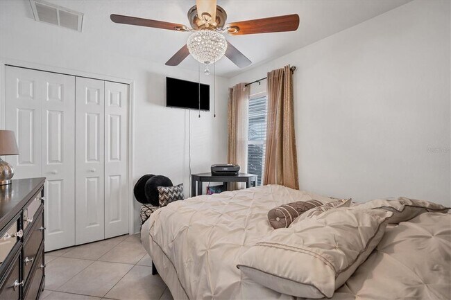 Building Photo - 8117 Tar Hollow Dr