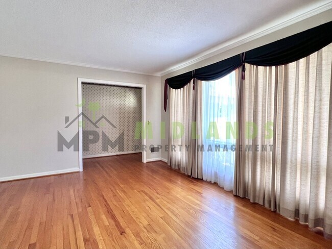 Building Photo - 2905 Prestwick Cir