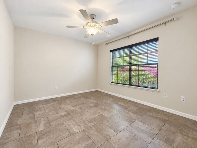 Building Photo - 11774 NW 60th Dr