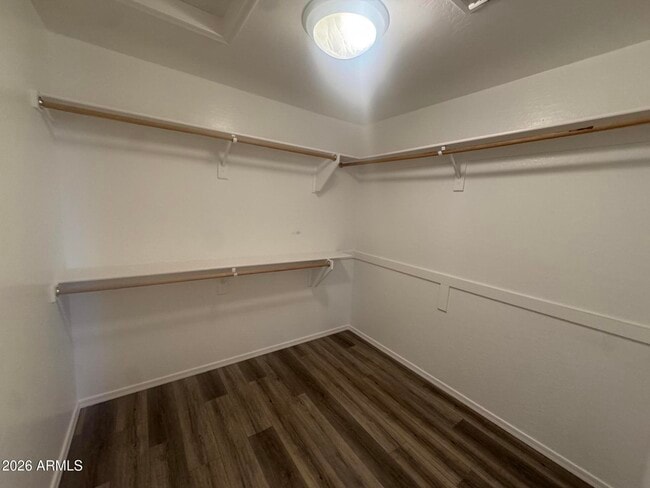 Building Photo - 2896 Claire Dr