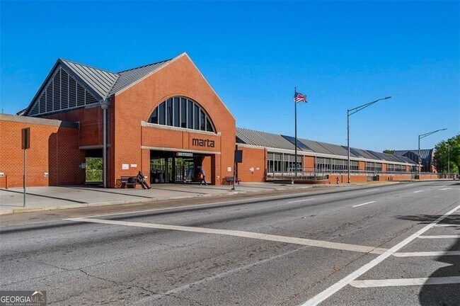 Building Photo - 2220 Newnan St