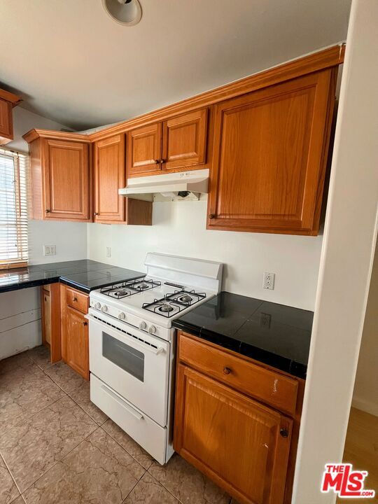 Building Photo - 1457 S Holt Ave