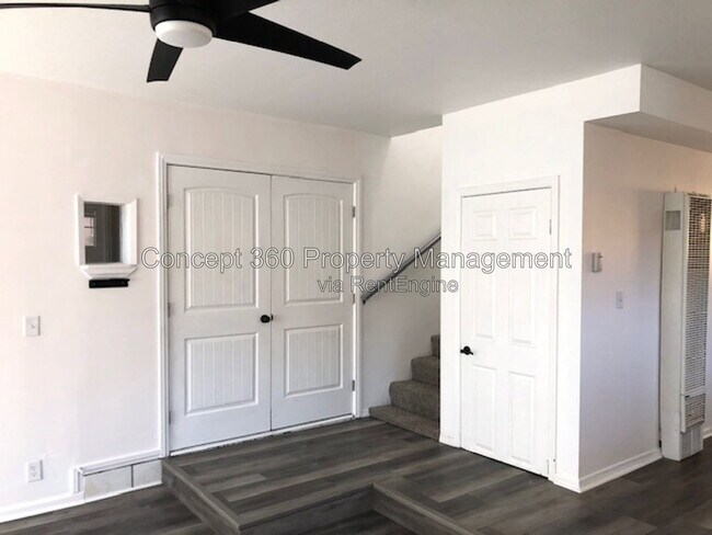 Building Photo - 4517 E Lavante St