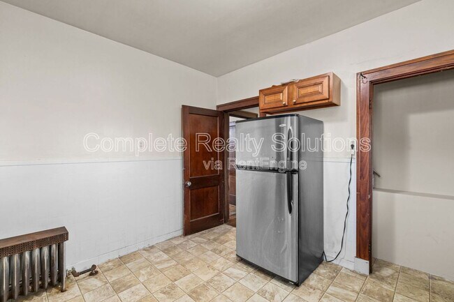 Building Photo - 3948 S Grand Blvd