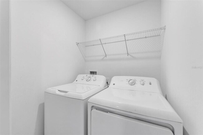 Building Photo - 8309 Cor Pne Wy